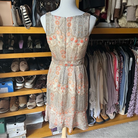 ⭐️BOGO FREE⭐️ The Limited dress in EUC - Picture 4 of 7